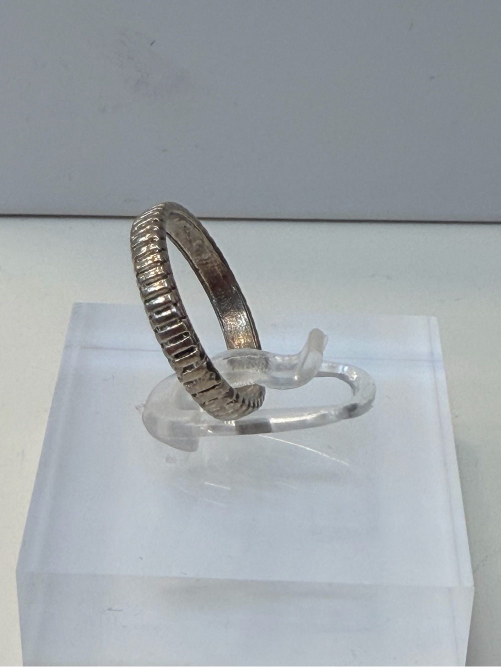 Silver-Tone Ribbed Textured Stackable Band Ring, Size 5.5–6 - Picture 4 of 12